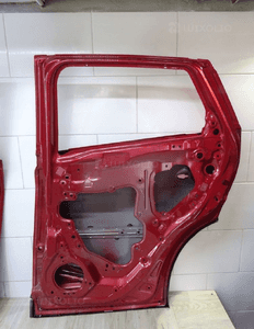 Drzwi przód prawe MAZDA CX3 D10E58010 5