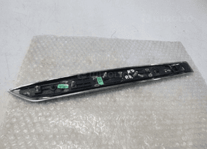 Jaguar xj X50 listwa wlot błotnika chrom prawa 4