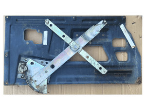 Podnośnik szyby drzwi lewy przedni LAND ROVER DEFENDER Tdi