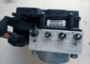 Fiat 500 pompa sterownik ABS 1