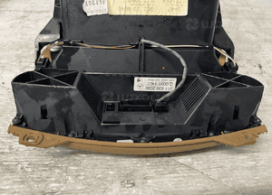 Panel sterowania klimatyzacji kratki nawiew Mercedes A2118302090 6
