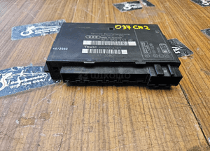 Moduł 8E0959433AR Komfortu Sterownik Komputer 433 AR Audi A4 S4 B6 B7 10