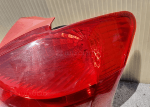 Toyota yaris ii 2 lampa tył tylna prawa oryginał wysyłka! 3