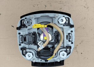 Skoda Superb I airbag poduszka kierowcy pasazera 6