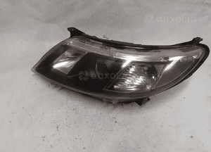 Przod przednia lampa lewa saab 9-3 1