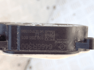 SILNICZEK NASTAWNIK ŻALIZJI OPEL  6466R300 2