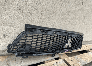 Grill atrapa zderzaka mitsubishi outlander ii lift 2