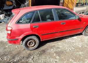 Mazda 323f bj 98-03 Klapa tylna tył z szyba kol SU 3
