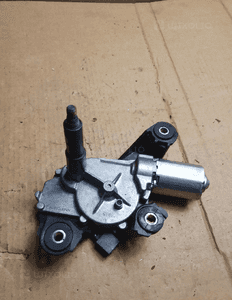 SILNICZEK WYCIERACZKI TYŁ RENAULT nr 0390201856 6