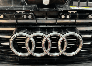 AUDI A3 8P LIFT Grill / Atrapa chłodnicy - 16352 4