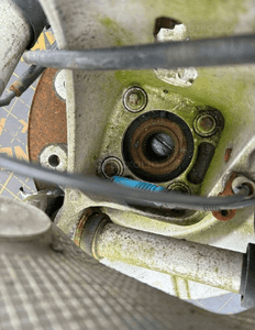 BMW 5 E60 E61 Zwrotnica piasta tył Lewy - 16275 5