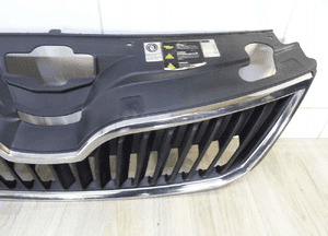 Grill atrapa chłodnicy skoda rapid 5JA 5JA853668 4