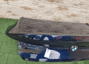 Klapa tył bmw 8 G16 kolor C3Z 2