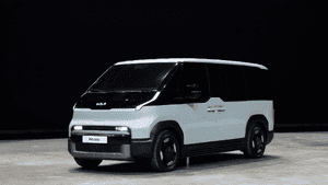 Kia PV5 - elektryczny van dla kazdego i jakie czesci wymagaja auta Kia
