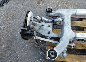 Bmw F10 belka zawieszenie tylne 10