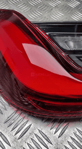Bmw G21 lampa lewa tył tylna w błotnik 7442757 5