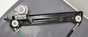Mini F56 podnośnik szyb prawy przód 7296442 8