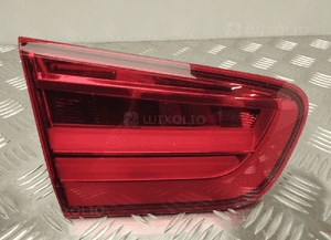 Bmw F20 F21 lampa w klapę bagażnika lewa tył 7359019 2