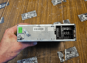 Radio Chorus 8E0035152 Radioodtwarzacz Kaseta Audi A4 B6 B7 Oryginalne z Kodem 12