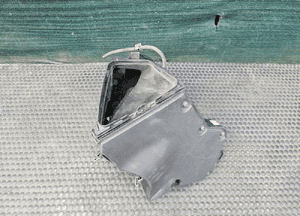 Obudowa Filtra 8K0133835B 8K0133837B 8K0133843D Powietrza Pokrywa Filtr Oslona 2.7 3.0 TDI Audi A4 B8 A5 Q5 1