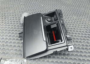 Popielniczka 8K0857951 Klapka Zapalniczka Wklad Czarna Audi A4 B8 A5 Q5 14