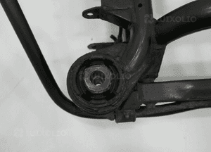 SANKI KOŁYSKA TYŁ MASERATI QUATTROPORTE V 4.2 5