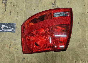 Lampa Lampy Tyl Tylna Prawa Lewa na w Blotnik AUDI A4 B7 Kombi Avant 30