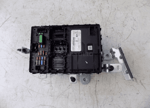 MODUŁ BCM BCH FORD FIESTA MK8 HU5T-15604-BCH 1