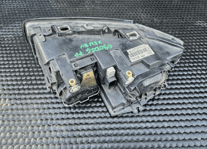 Reflektor Lampa Xenon D1S Przód Przednia PRAWA Valeo Europa Audi A4 B6 11