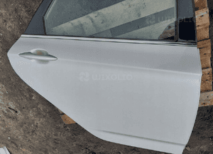 HYUNDAI I40 DRZWI PRAWE TYŁ TYLNE KOMPLETNE w KOLOR 6