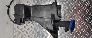 Mercedes W206 zbiorniczek spryskiwaczy A2068600300 4