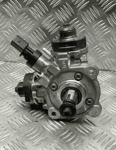 BMW E71 E81 E91 F11 UKŁAD PALIWOWY WTRYSKI LISTWA POMPA 7805428 7800124 11