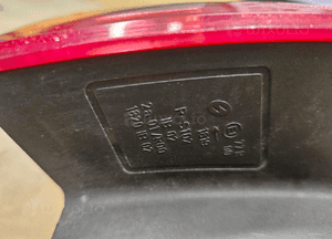 Lampa Lampy Tyl Tylna Prawa Lewa na w Blotnik AUDI A4 B7 Kombi Avant 16