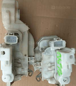 Alfa Romeo 159 zamek drzwi przód przednich prawy lewy 2