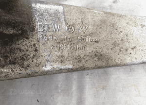 Zwrotnica lewa lewy przód Porsche Cayenne 2 II 4