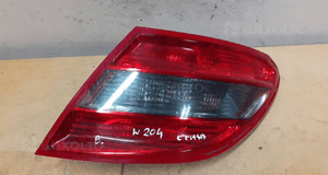 LAMPA TYŁ TYLNA PRAWA MERCEDES-BENZ W204 C-KLASA SEDAN 1