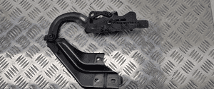 Mercedes W206 zawias maski pokrywy silnika prawy A2068803901 2