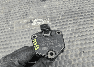 Czujnik 03C907660 H M Sensor Poziomu Stanu Oleju Silnika Audi A4 B8 VW Skoda Seat 8
