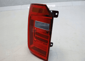 VOLKSWAGEN CADDY LIFT LAMPA TYŁ TYLNA LEWA 9