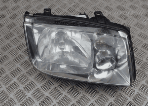 LAMPA PRAWY PRZÓD VW BORA EUROPA RADOM 1