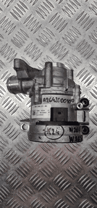 Mercedes W205 pompa wody pompka płynu cieczy A2642000100 1