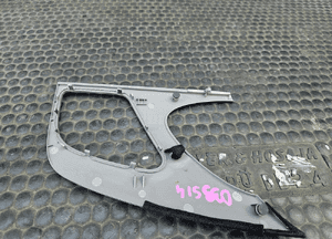 Listwa 8K1857186H 8K1941509 6595-000 Ozdobna Dekor Kratki Nawiew Obudowa Konsoli Deski Licznik Awaryjne EU Audi A4 B8 A5 38