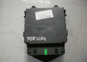 Porsche 911 997 skrzynka obudowa bezpieczników 1