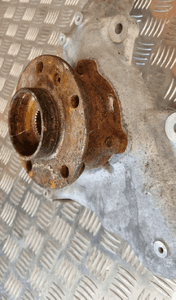 BMW E70 F15 F16 ZWROTNICA LEWY LEWA PRZÓD PRZEDNIA PIASTA 6869869 6