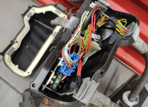 BMW 5 F10 F11 3.0D N57 MODUŁ OBUDOWA SKRZYNKA BEZPIECZNIKÓW 7555155 ORYG 3