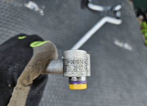 Waż 1K0820743AJ Przewod Rurka Kruciec Klima Klimatyzacji Audi A3 8P VW Golf V 5 Skoda Seat 4