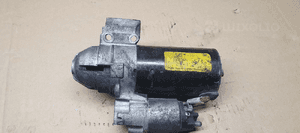 Rozrusznik starter silnika BMW 1 E87 2.0D 7798006 3
