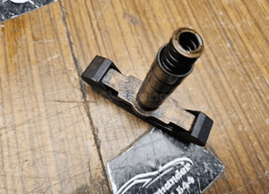 Napinacz 06B109217B Hydrauliczny Łańcucha Łańcuszka Wałka Rozrzadu 2.0 ALT 20V 130KM Audi A4 B6 VW 34
