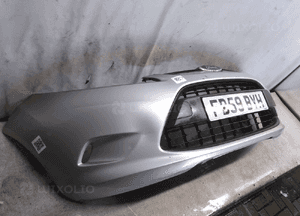 Zderzak przód przedni ford fiesta vii MK.7 srebrny 2