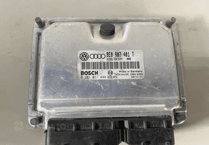 AUDI A4 B6 KOMPUTER STEROWNIK SILNIKA 8E0907401T 2